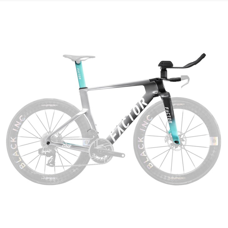 Factor ONE SP Premium Package carbon triathlon bike frameset in Silverstone with ONE SP aerobars