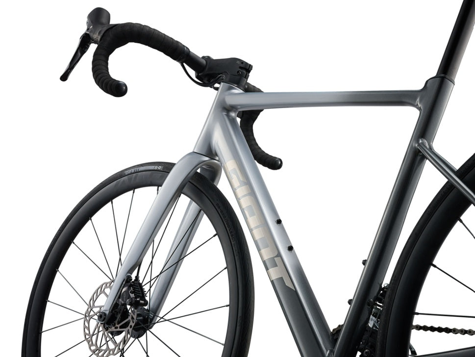 Giant Contend SL 0 Aluminum Shimano 105 Road Bike