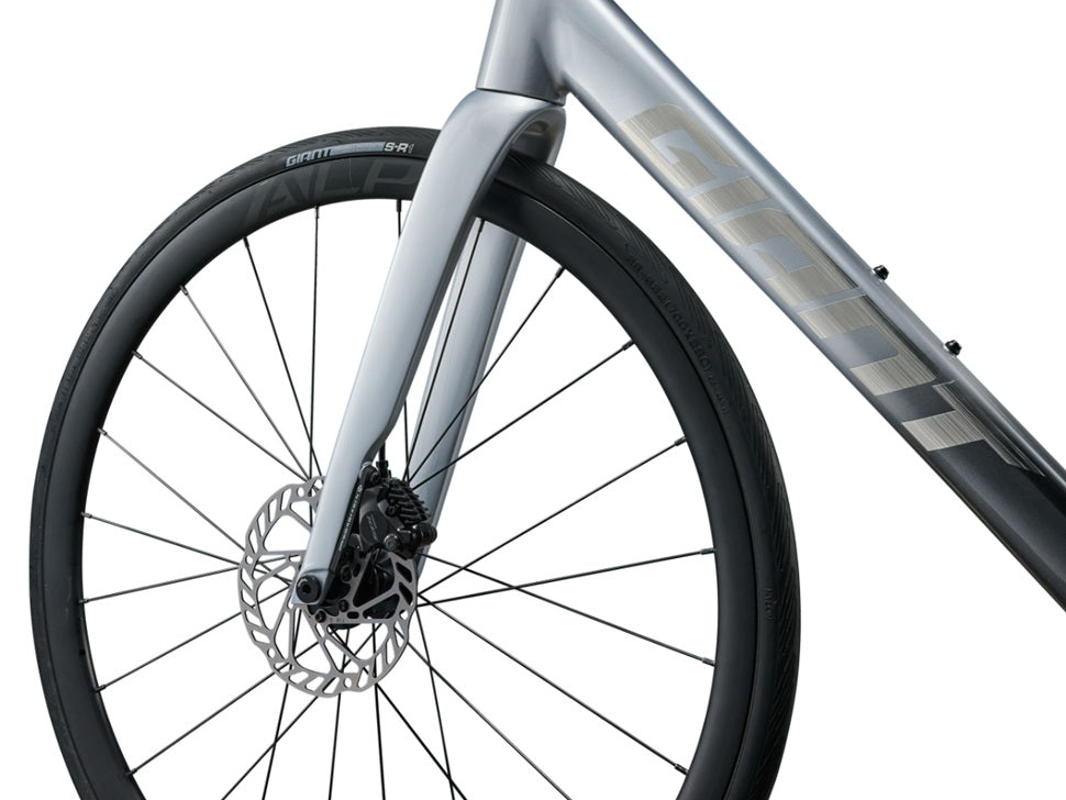 Giant Contend SL 0 Aluminum Shimano 105 Road Bike
