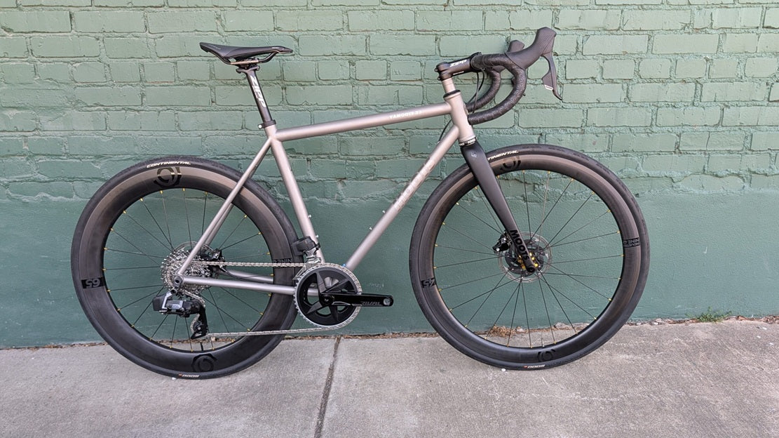 Moots VaMoots 33 Titanium Rival AXS 12 Speed Road Bike- Size 52cm