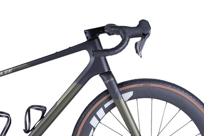 Parlee Taos Tier Two Carbon Shimano GRX-825 Di2 Gravel Bike
