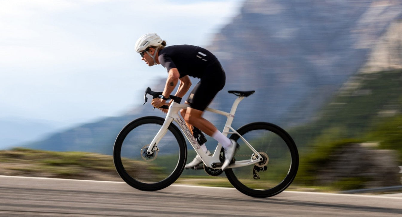 Pinarello Dogma X Carbon Sram Red eTap AXS Road Bike