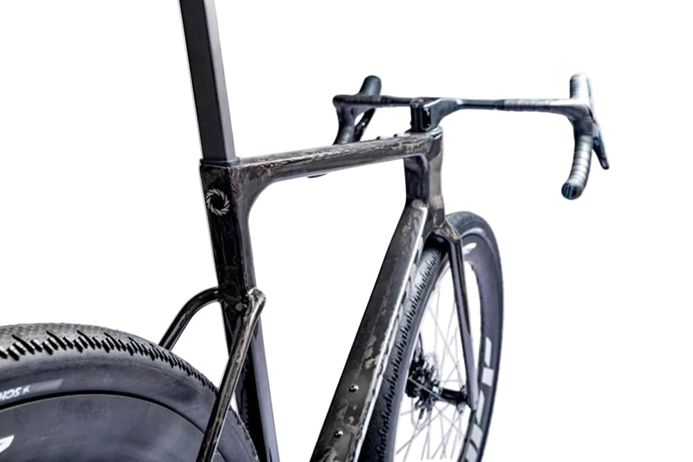 Ventum GS1 Carbon Force XPLR 13 Speed Gravel Bike