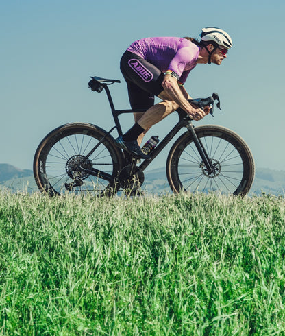 Ventum GS1 Carbon Red XPLR 13 Speed Gravel Bike