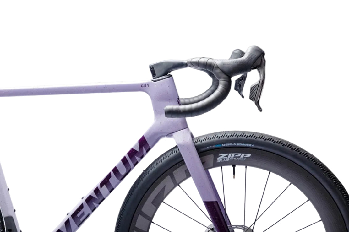 Ventum GS1 Carbon Red XPLR 13 Speed Gravel Bike