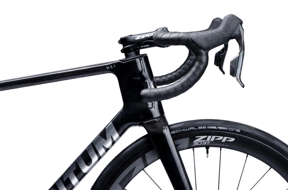 ventum ns1 v3 carbon rival axs 12 speed road bike right side view close up on handlebar profile