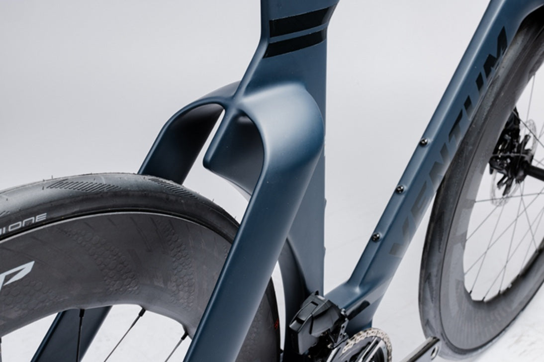Ventum Tempus Carbon Sram Red AXS Triathlon Bike