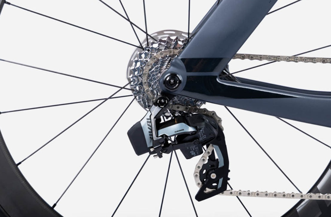 Ventum Tempus Carbon SRAM Rival AXS Triathlon Bike