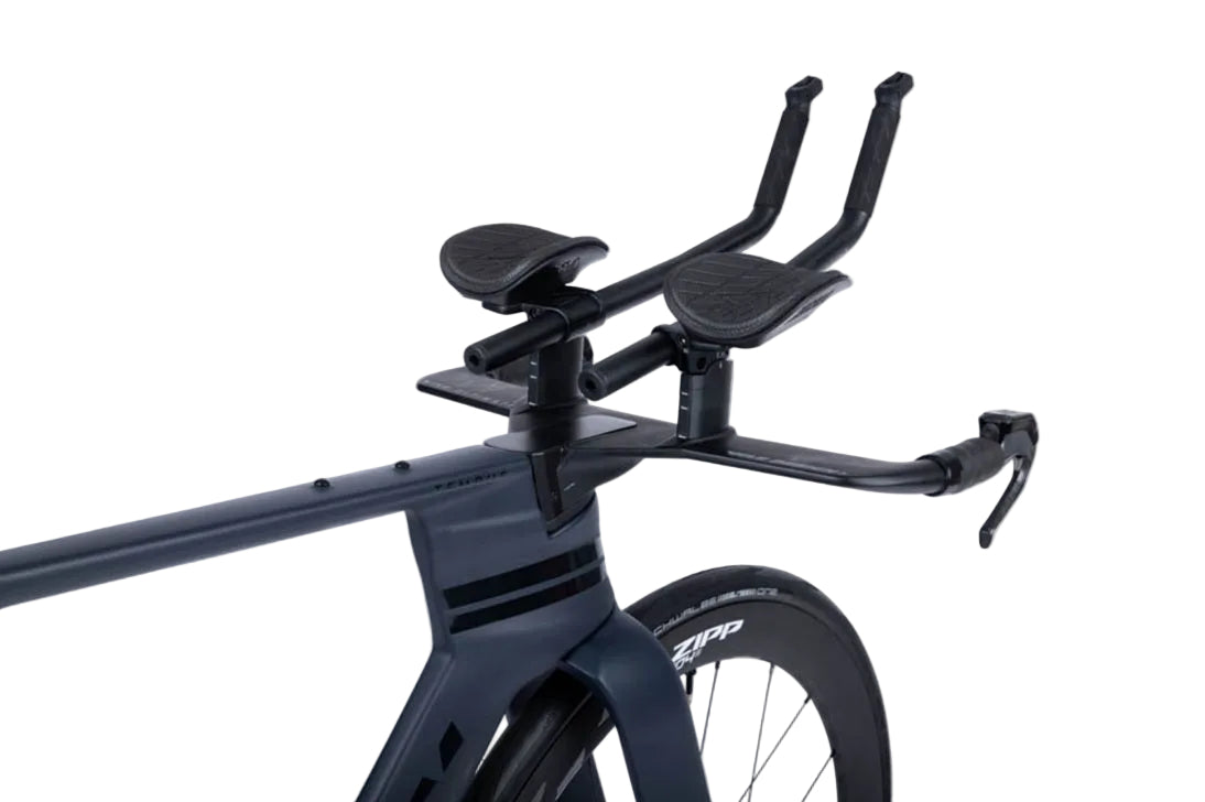 Ventum Tempus Carbon SRAM Rival AXS Triathlon Bike