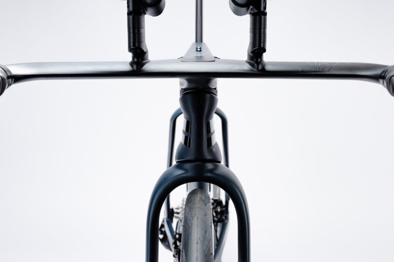 Ventum Tempus Carbon Force AXS 12 Speed Triathlon Bike