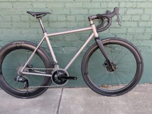 Moots VaMoots 33 - Rival AXS